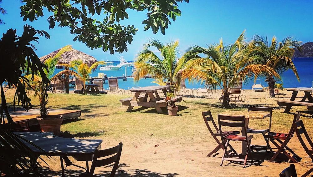 Oualie Beach Resort Nevis Eksteriør billede